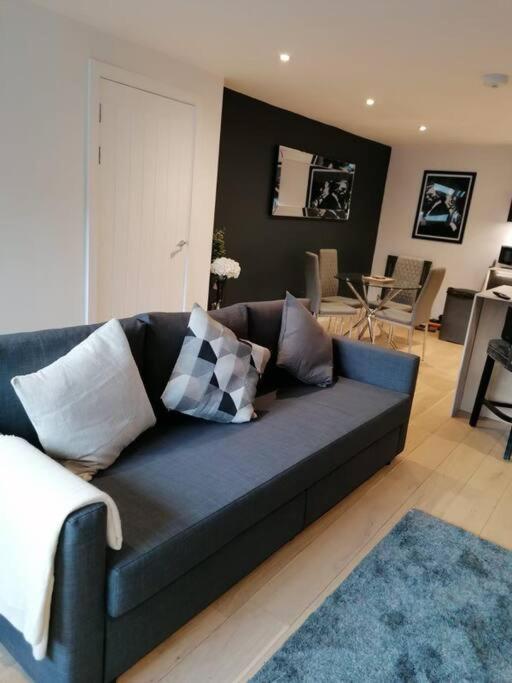 New Town House With *free Allocated Parking* Brighton